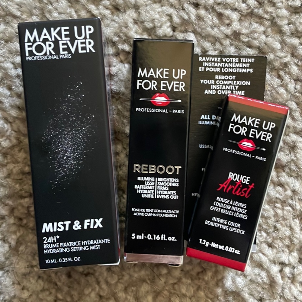 Make up for ever mini set